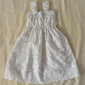 Unbranded Charming White Lace Kids GirlsDress No Size only measurements
